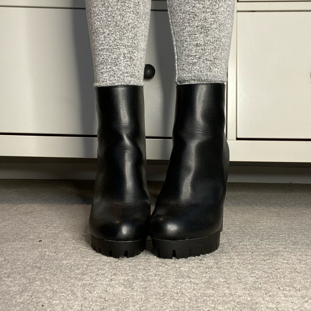 Black Fashion Nova Heeled Boot - Picture 2 of 6